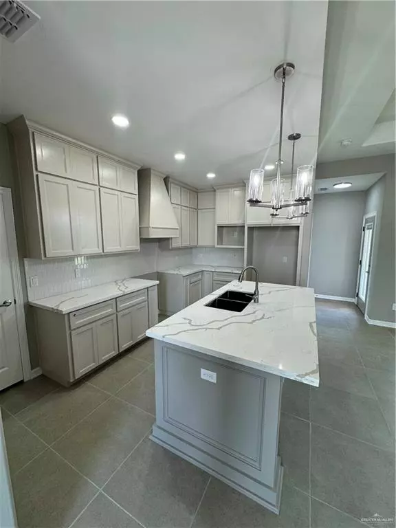 Mcallen, TX 78504,12711 N 37th LN