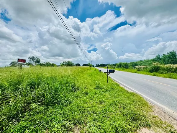 Edinburg, TX 78542,5504 Benito A Ramirez RD