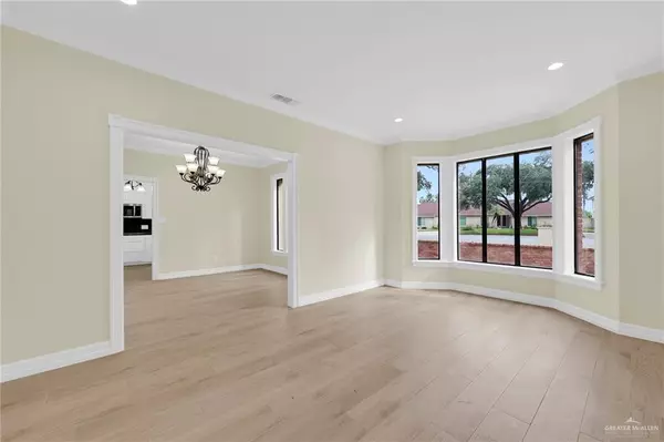 Mcallen, TX 78504,1111 Yucca AVE