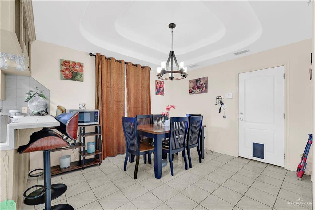San Juan, TX 78589,2002 Mayfair ST