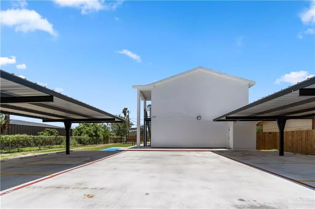 Donna, TX 78537,418 N 3rd ST #1