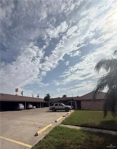 118-120 Gastel CIR #6, Edinburg, TX 78539