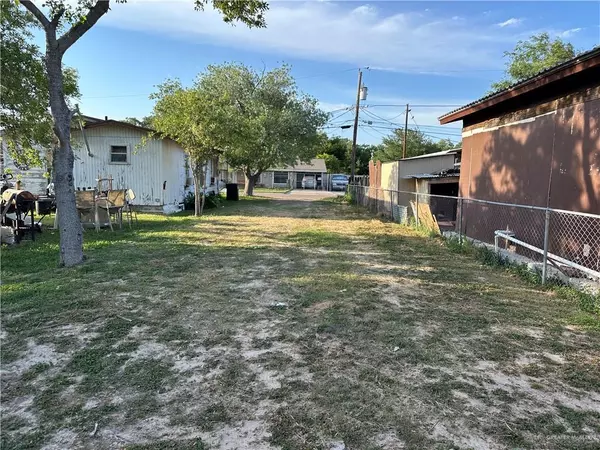 Elsa, TX 78543,415 W Pablo Layton ST