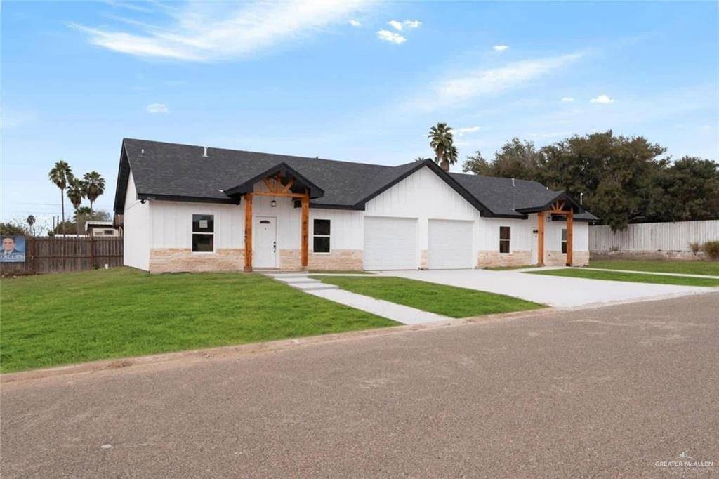 601 N Ozaka ST, Roma, TX 78584