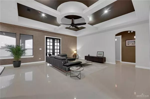 Mission, TX 78573,1626 N Aransas ST