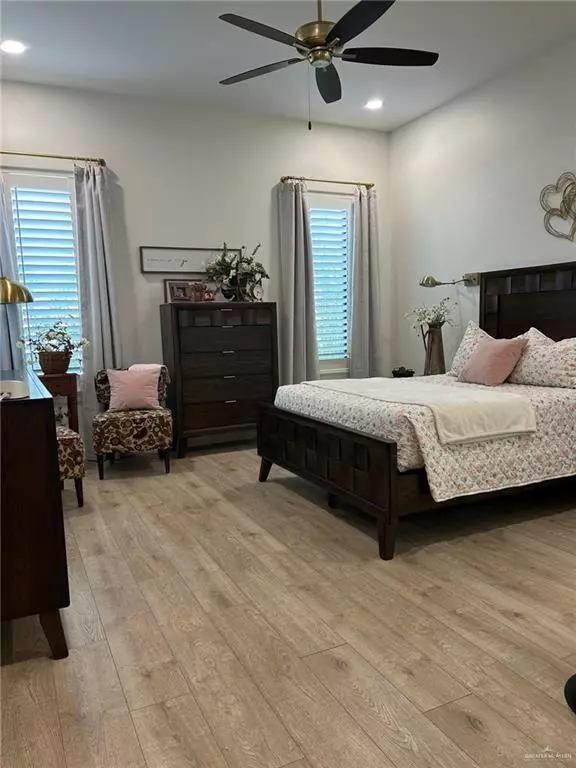 Mcallen, TX 78504,609 Grayson AVE