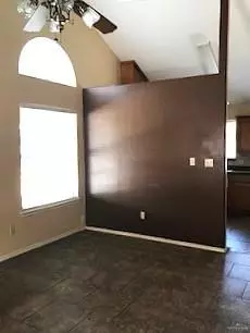 Edinburg, TX 78571,2213 W Candlelight LN #4