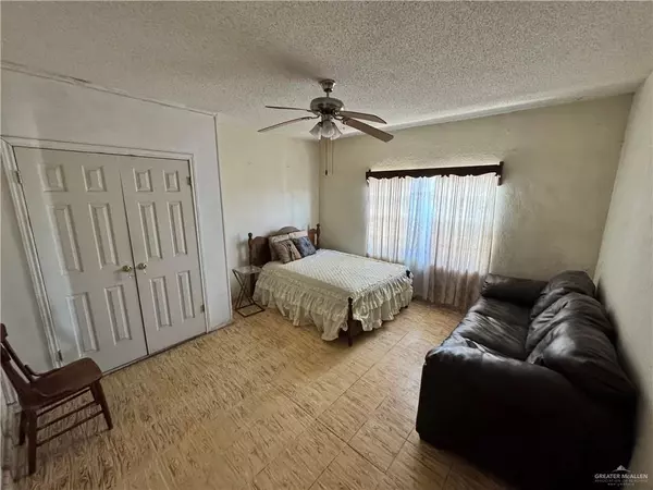Mcallen, TX 78501,2204 Newport AVE