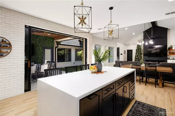 Edinburg, TX 78542,1413 Maximum DR