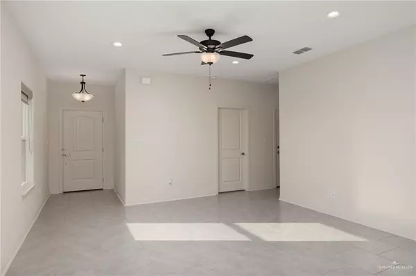 Edinburg, TX 78541,2700 N Plumbago AVE
