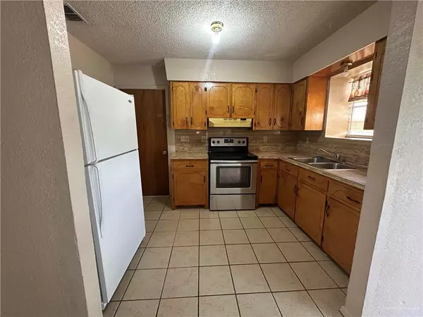 San Juan, TX 78589,1805 Calle De Amistad