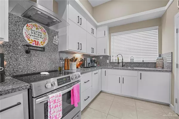 Weslaco, TX 78599,1512 Isabella Grace ST