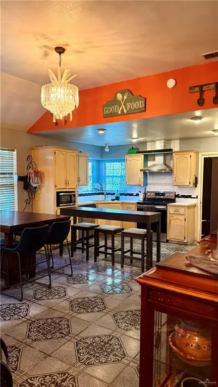 Mission, TX 78574,6003 Avenue B