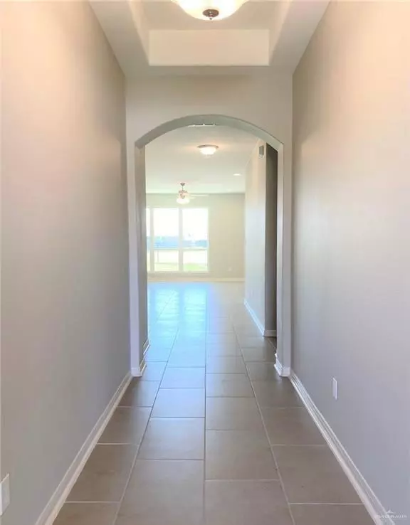 Mcallen, TX 78504,5713 River RD
