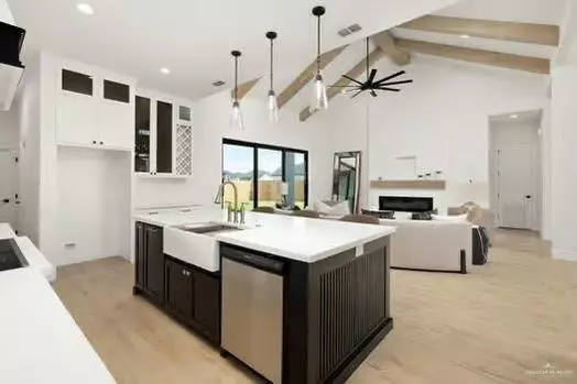 Mcallen, TX 78504,9914 N 24th ST N