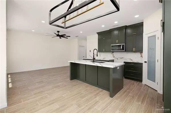 Weslaco, TX 78596,3408 Emma DR