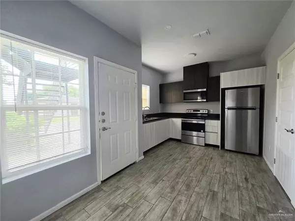Edinburg, TX 78541,1514 Quitaca DR #3