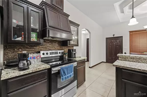 Edinburg, TX 78541,2311 Ambassador ST