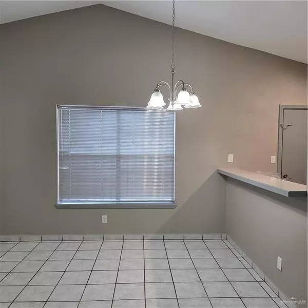 Mcallen, TX 78501,2728 N 26th ST