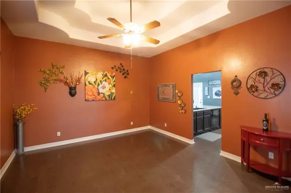 Weslaco, TX 78596,506 Orchard CT