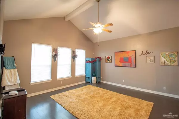 Weslaco, TX 78596,506 Orchard CT