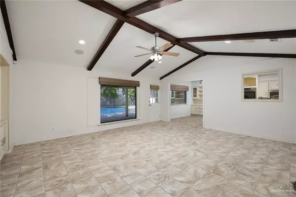 Mcallen, TX 78501,136 E Harvey ST