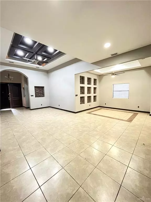 Mcallen, TX 78503,3208 S H ST