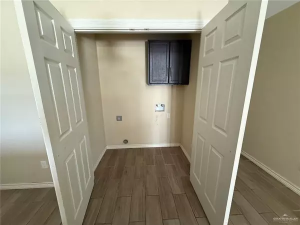 Alton, TX 78573,311 E Eisenhower AVE #A