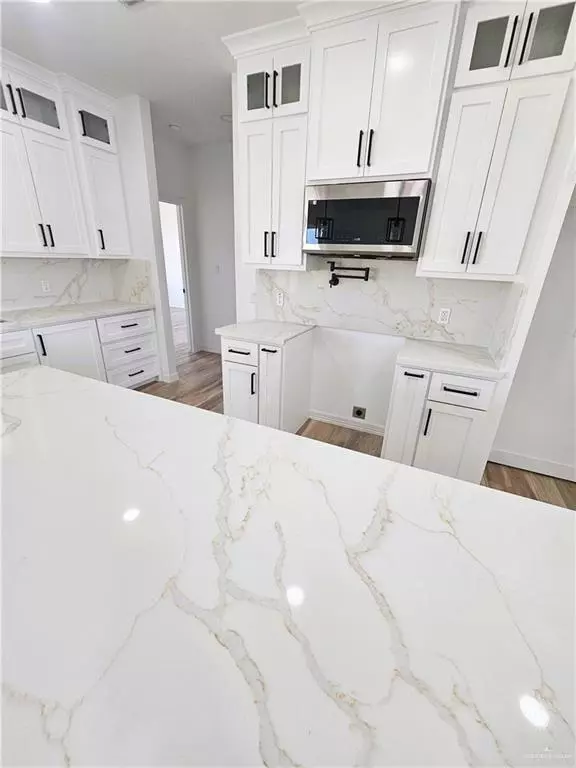 Weslaco, TX 78599,5446 Jay LN