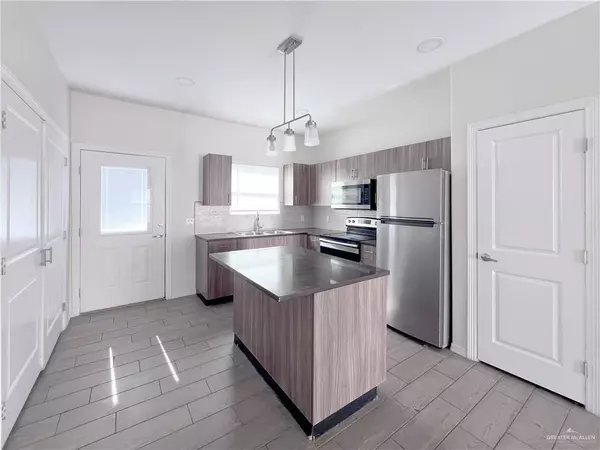 Edinburg, TX 78541,1609 W Cortlandt ST #2