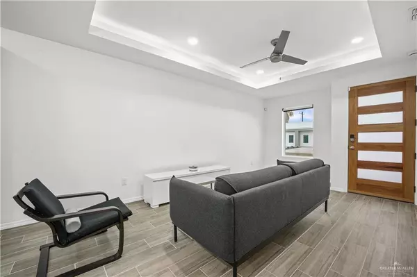 Mission, TX 78572,1709 W B ST