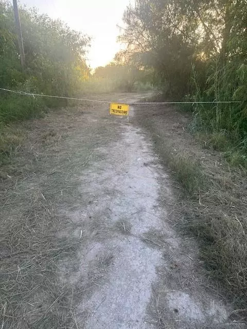 Mercedes, TX 78570,11481 Mile 1 1/2 E ST