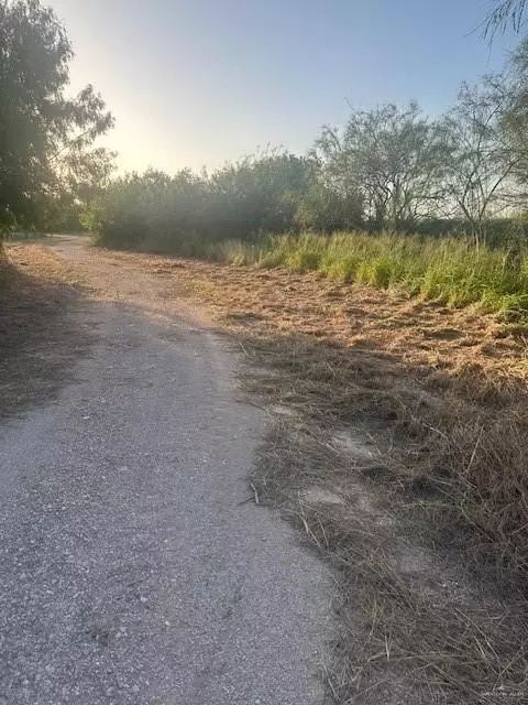 Mercedes, TX 78570,11481 Mile 1 1/2 E ST