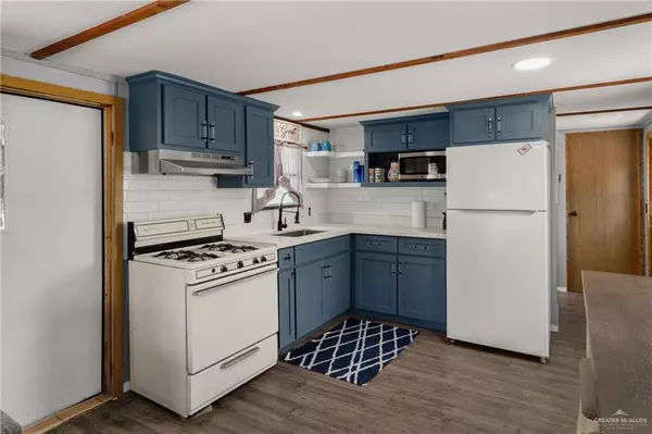 Edcouch, TX 78538,8482 Lago Vista DR