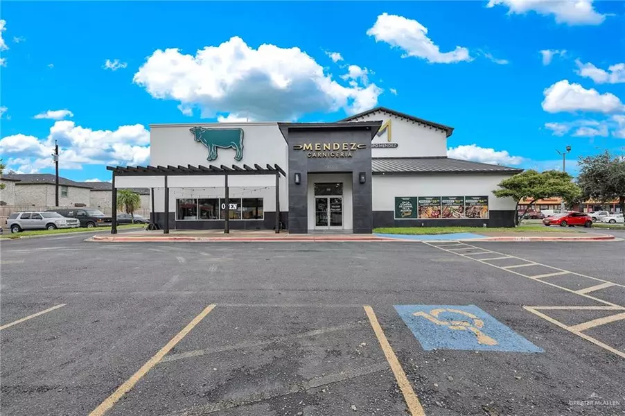 902 S Cage BLVD, Pharr, TX 78577