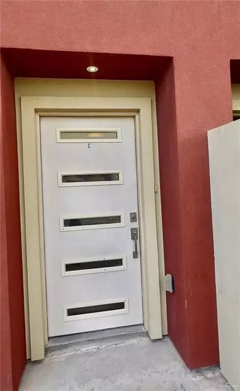 Mcallen, TX 78501,1221 E Daffodil AVE #C