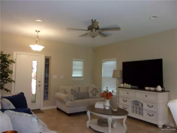 Edinburg, TX 78542,1556 E Silos AVE