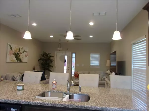 Edinburg, TX 78542,1556 E Silos AVE