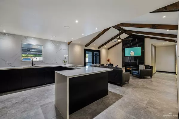 Rio Grande City, TX 78582,111 S Cox ST #0