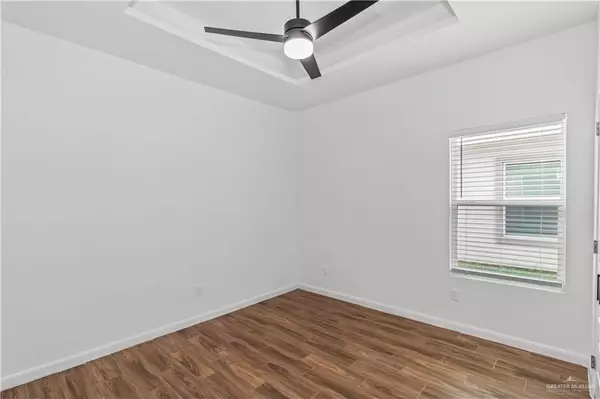 Edinburg, TX 78541,1000 N Woodson AVE #2