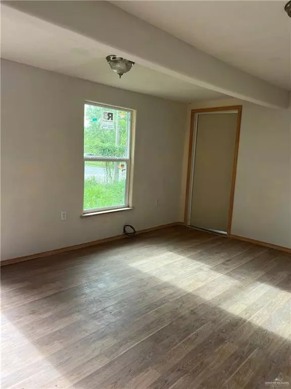 Edcouch, TX 78538,301 N Homero De Leon ST