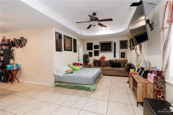 Weslaco, TX 78596,1701 E 28th ST