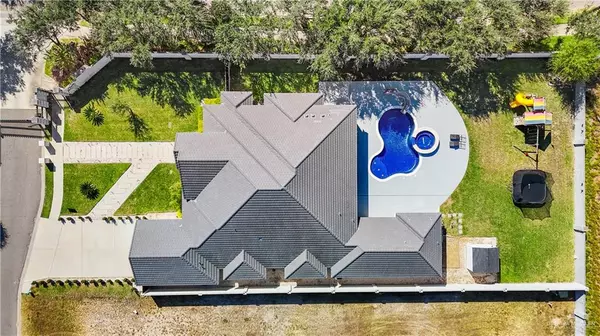 Mission, TX 78572,1208 Travis ST