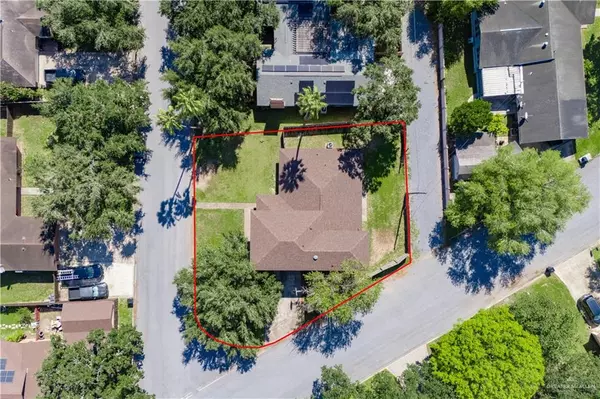 Weslaco, TX 78596,107 W 20th ST