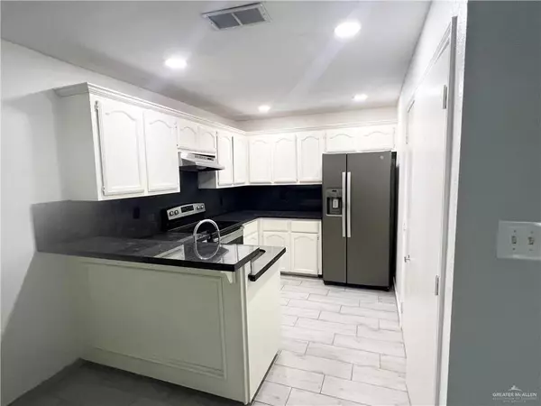 Edinburg, TX 78542,6910 Venus DR