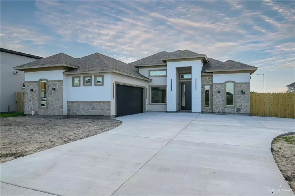 Brownsville, TX 78526,5604 Hedgerow CT