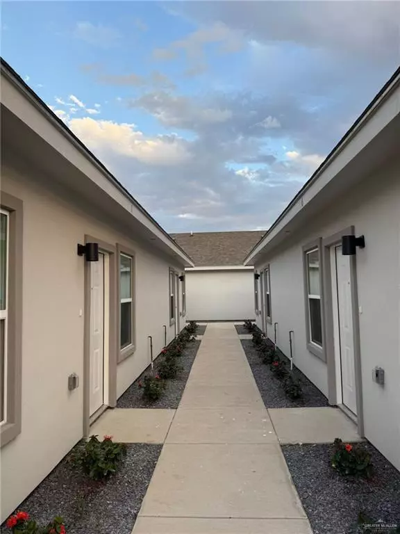 Edinburg, TX 78542,812 Dove AVE #1