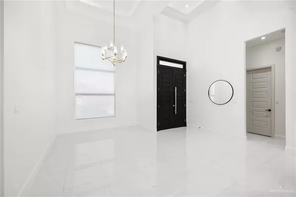 Mcallen, TX 78503,916 E Jersey Meadow AVE