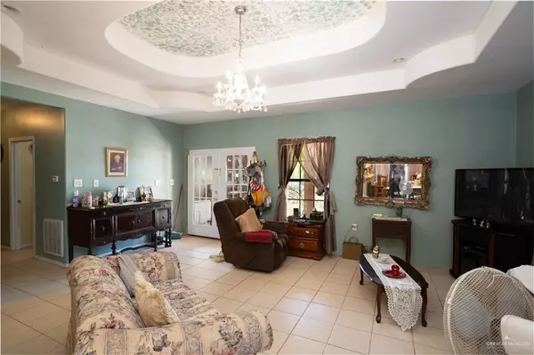 Weslaco, TX 78599,1946 E Mile 12 N