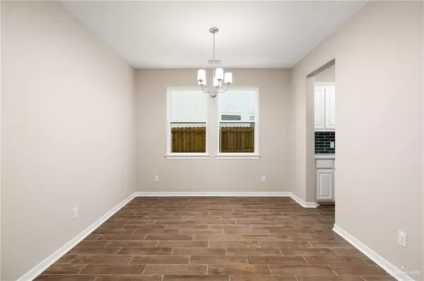 Edinburg, TX 78542,1507 E Silos AVE